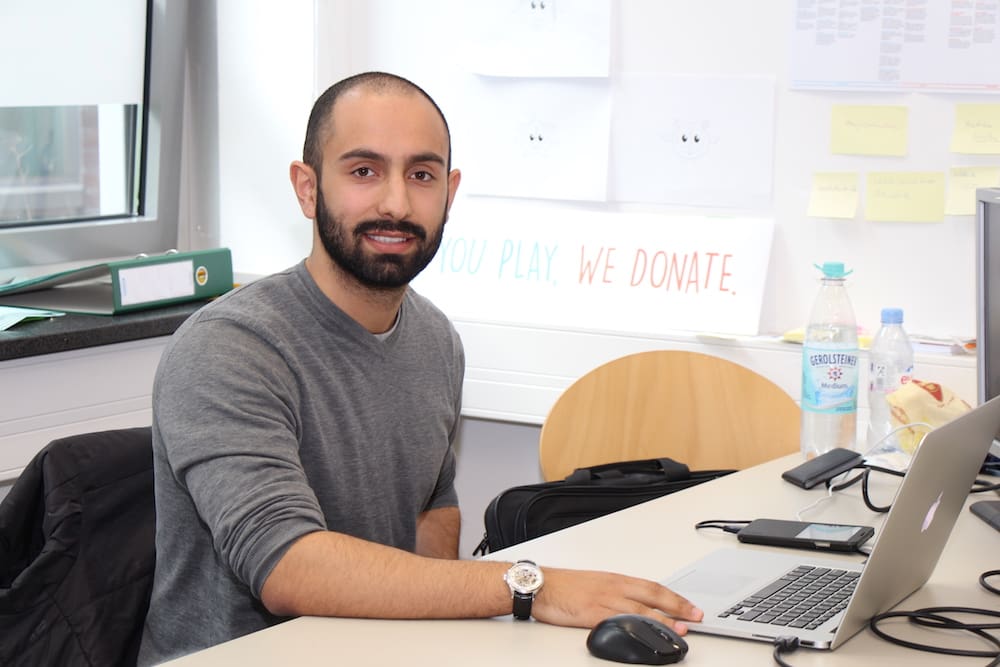 CharityGames Lab Gründer Sohrab Shojaei Khatouni ist glücklich mit der Wahl seiner Uni: ''Die TU hat mich persönlich extrem geprägt und für mich persönlich ist es die beste Universität die ich mir hätte aussuchen können. Weswegen ich mich vor einem Jahr für meinen Master ebenfalls für die TU entschieden habe.“
