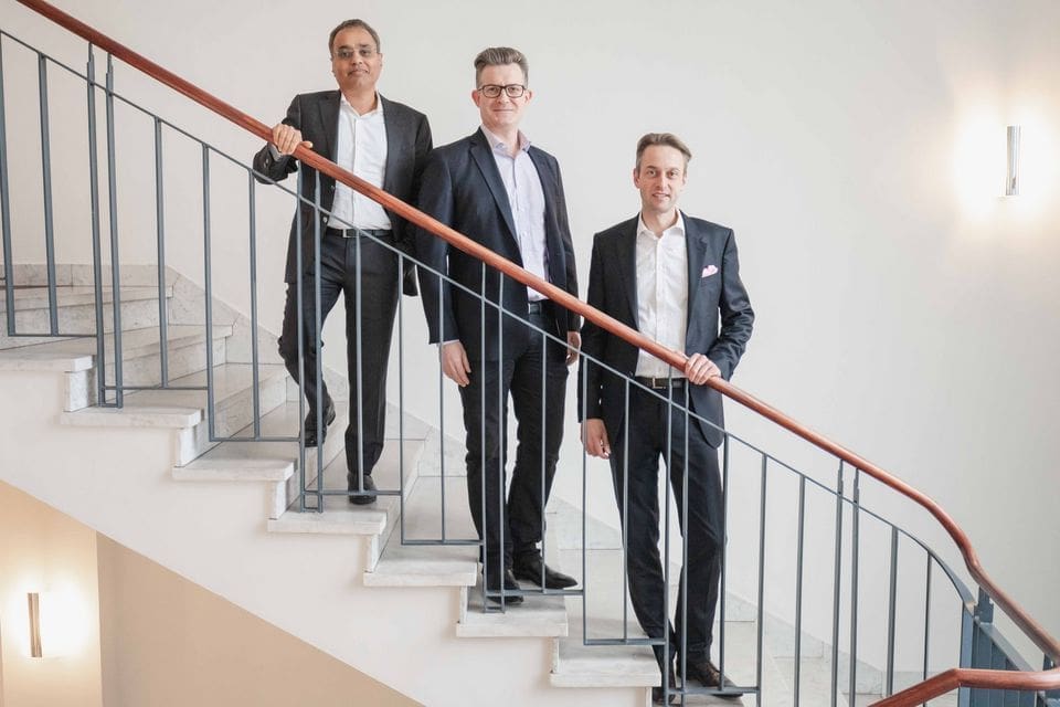 Das Management von OWNR: Sandeep Agarwal (CFO), David Raaber (CBO), Niels T. Kohle (CEO) (Foto: OWNR)