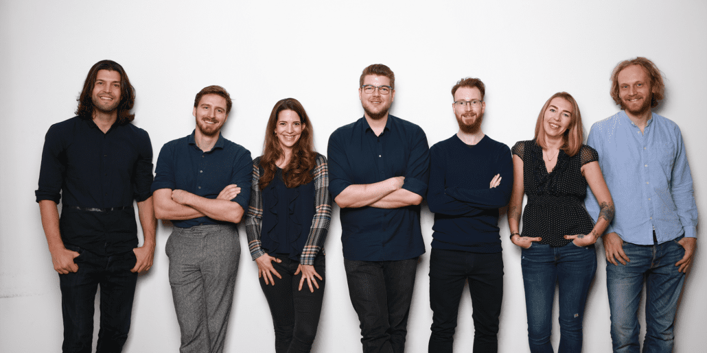 Das Team von Tenzir mit dem Gründer und CEO Matthias Valentin ganz links (Foto: Tenzir)