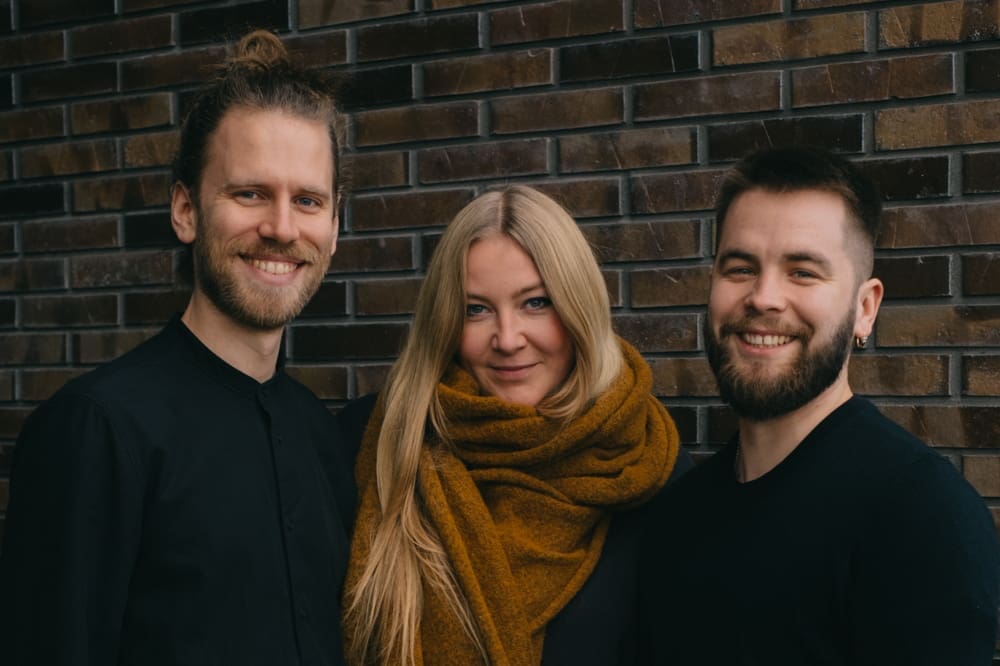 Das Trio von Gaia: Lucas Grunhold kümmert sich hauptsächlich um das Marketing, Karla Janssen um den Vertrieb und Paol Luzian Groß um die Produktion.