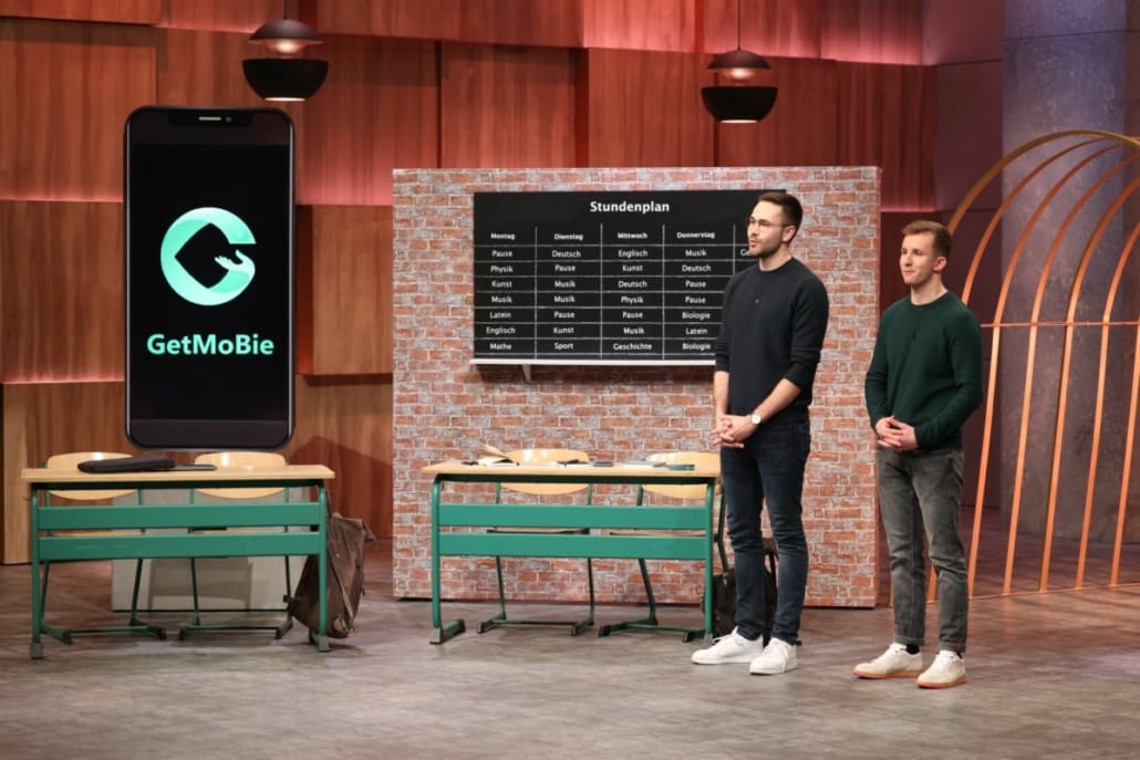 Benjamin Schliebener und Moritz mit GetMoBie Finanzwissen auf den Stundenplan setzen.