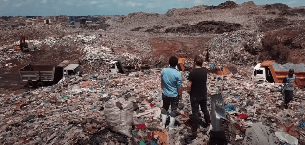 Bei der Recherche auf einer Müllhalde in Kenia (Foto: Flip)