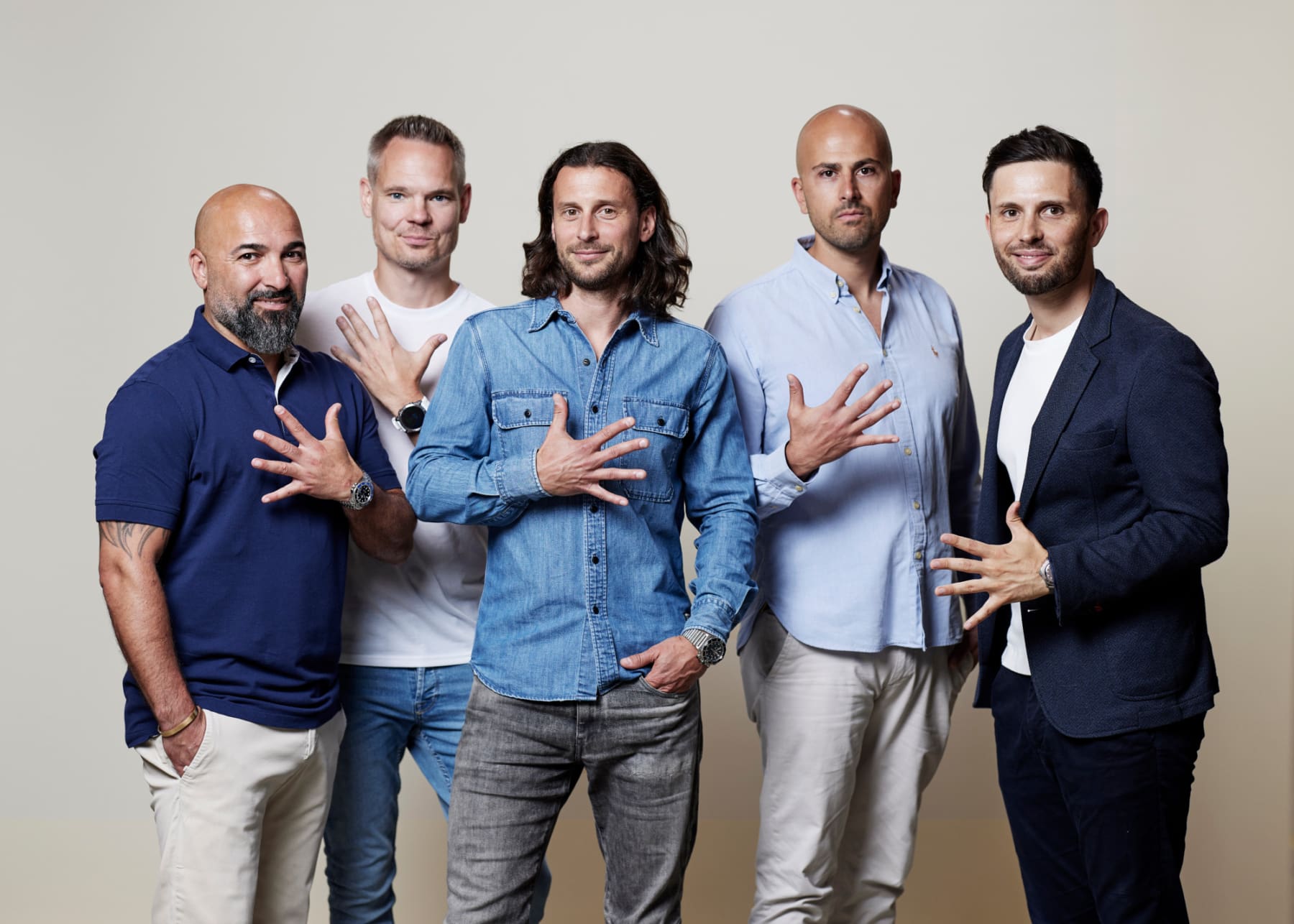 Die Gründer von Elbmatic: Raffaele Scarcelli, Sebastian Bode, René Zymierski, Nadim Massarwa und Sina Kashiri.