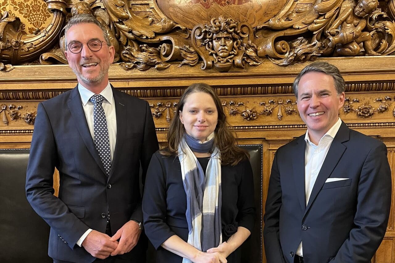 Drei, die das Food Cluster oranbringen: Karl-Heinz Krämer (foodactive e.V.), Wirtschaftssenatorin Dr. Melanie Leonhard (BWI Hamburg) und Dr. Olaf Krüger (Süderelbe AG) (Foto: foodactive)