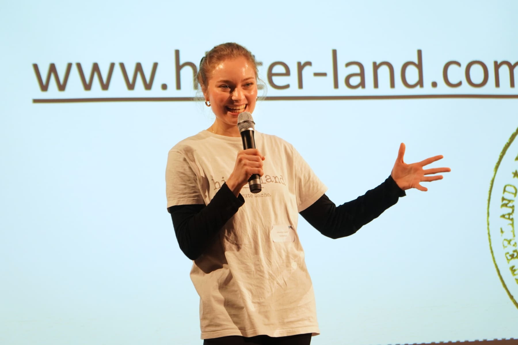 Johanna Zoern von hinterland