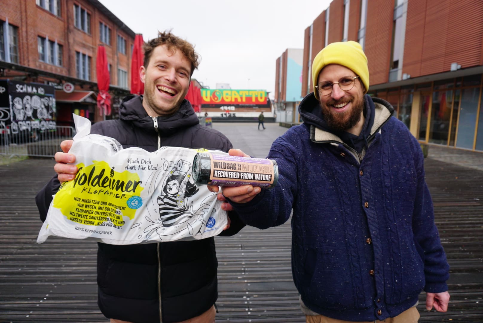 Christian Sigmund, Mitgründer und CEO von Wildplastic, und Malte Schremmer, Co-Gründer und Geschäftsführer von Goldeimer. 