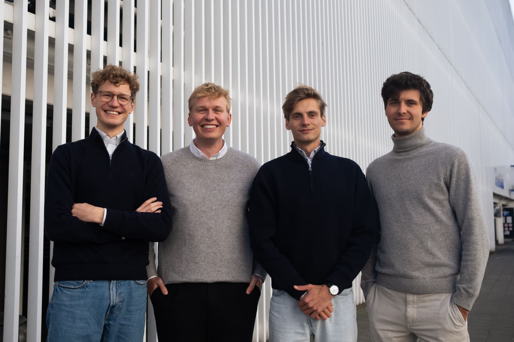 Emil Woermann, Benjamin Seifert, Jacob Leffers und Santiago Martinez-Avial, die Gründer von Logicc