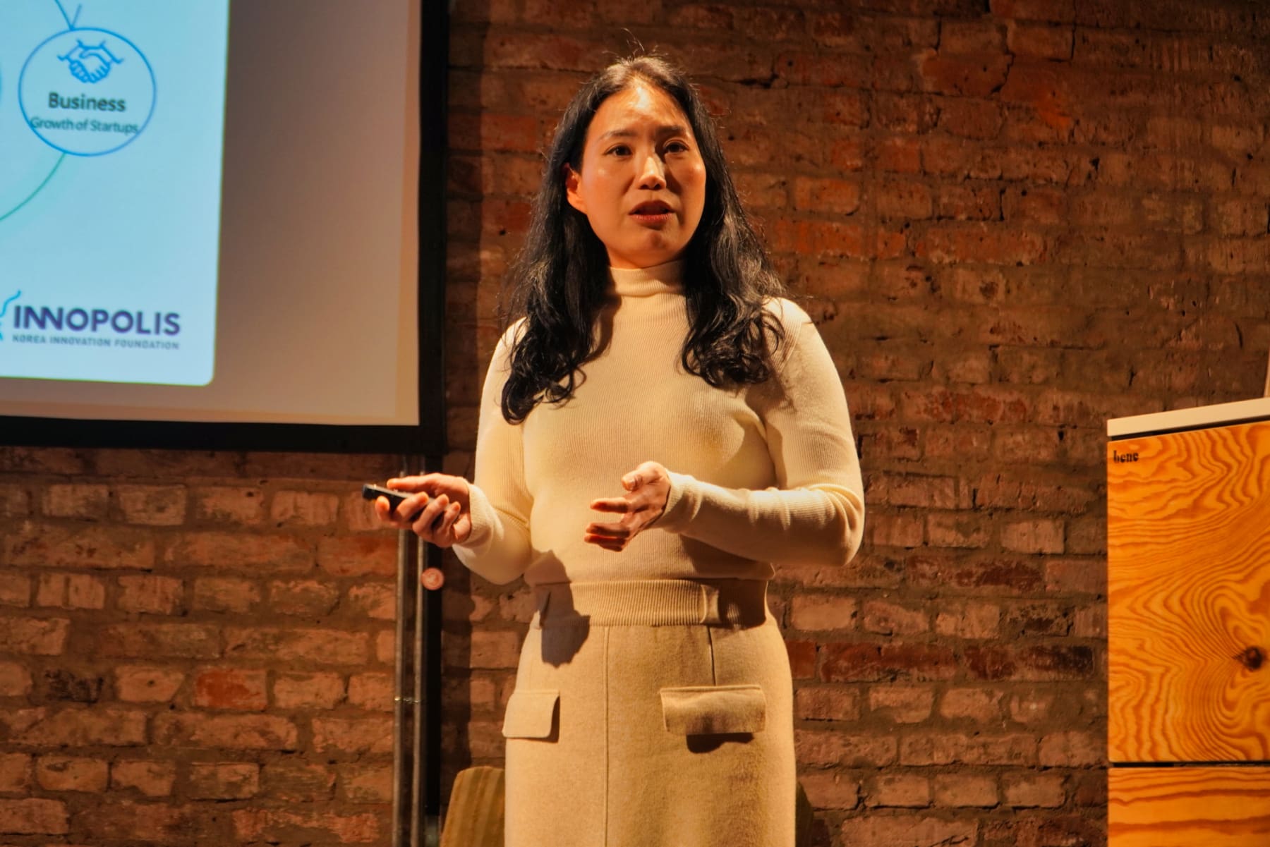 Heejun Kim stellte INNOPOLIS vor.