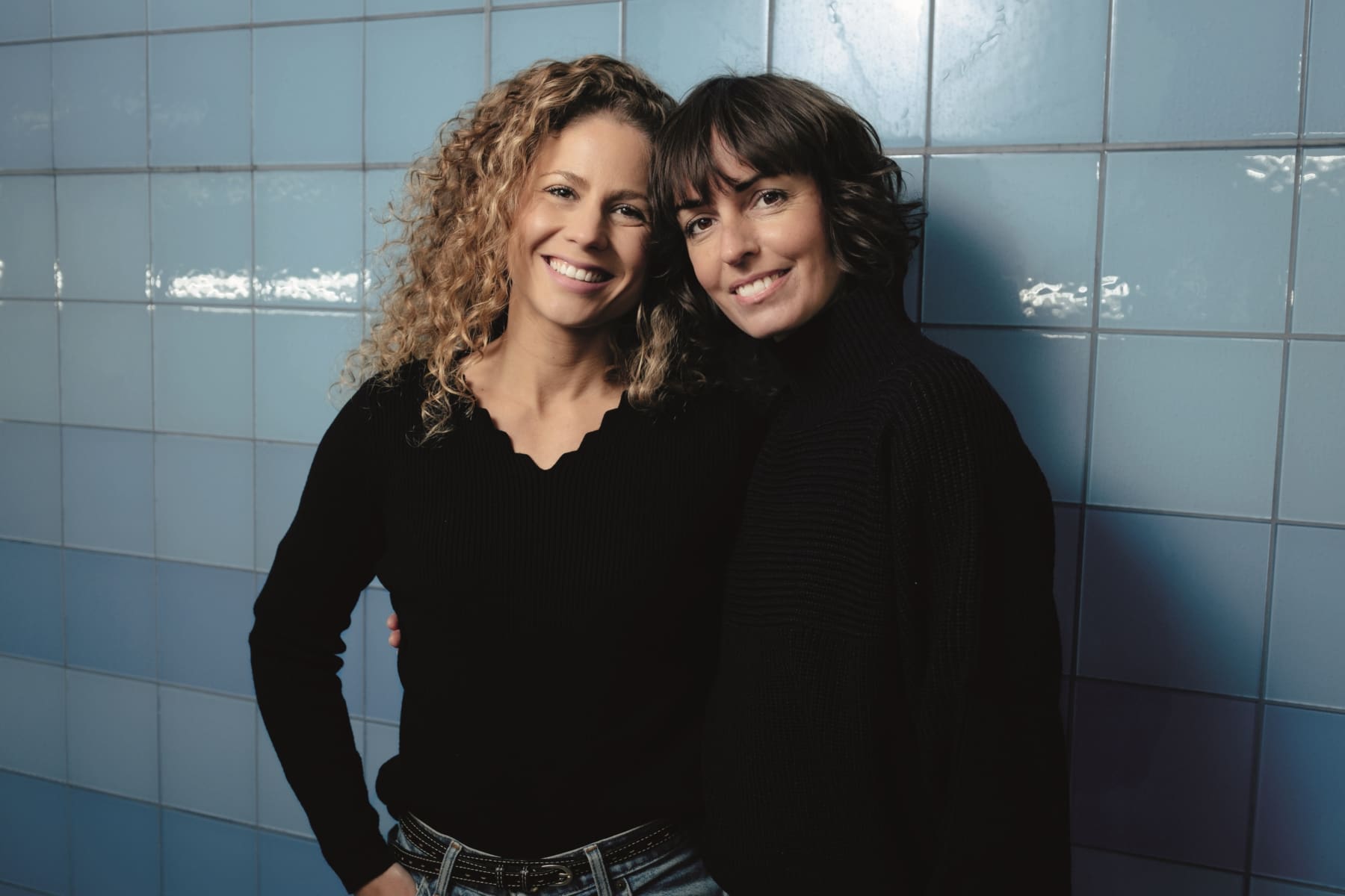 Mar Navajas Garcia und Natalie Richter, die Gründerinnen von therefore beauty