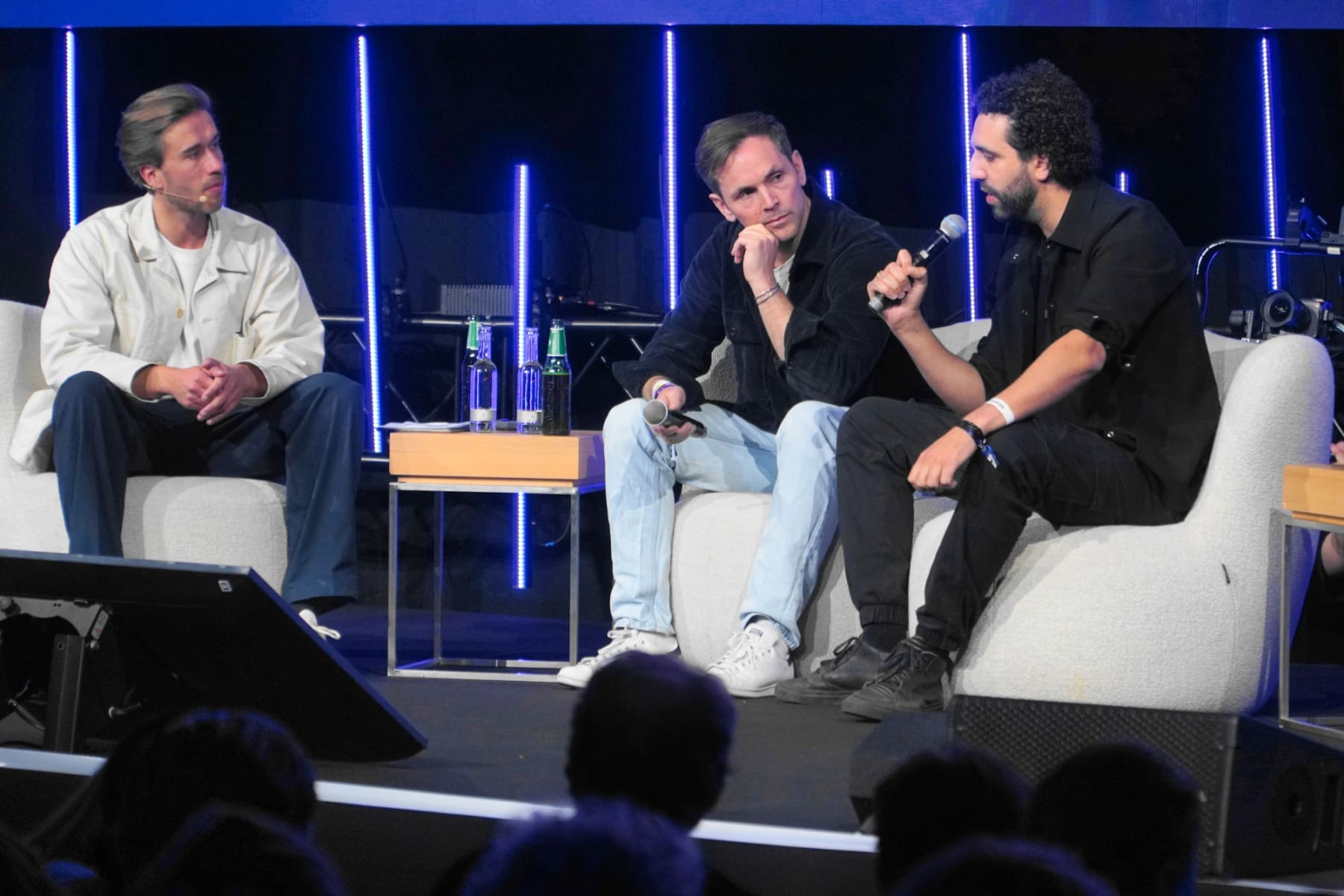 Drei Gründer im Gespräch über KI und mehr: Jan Henri Kalinowski (Future Leader Summit), Philipp Schröder (1KOMMA5°) und Tarke Müller (About You)